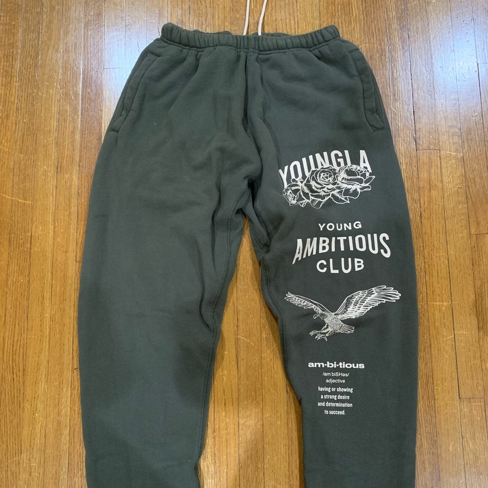 Youngla immortals joggers - forest green
